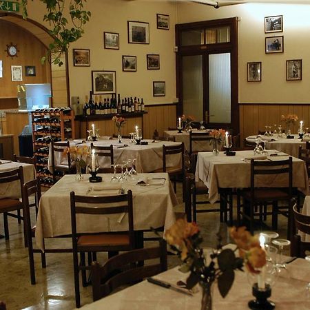 Albergo Vecchia 梅纳焦 外观 照片