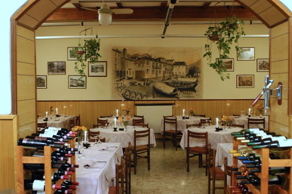 Albergo Vecchia 梅纳焦 外观 照片