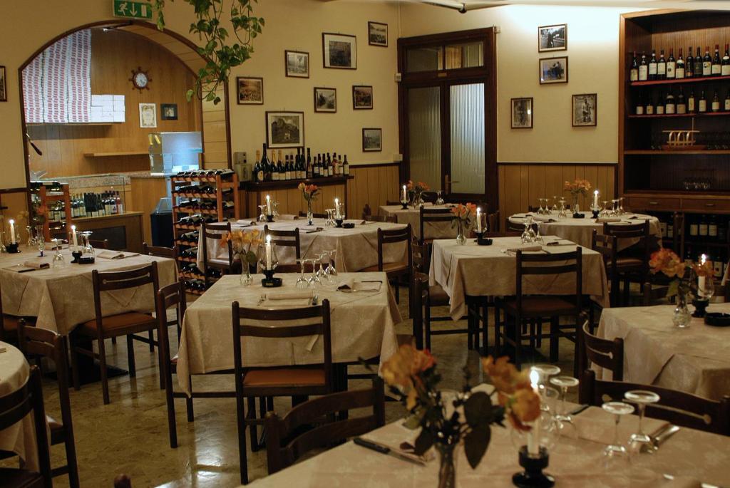 Albergo Vecchia 梅纳焦 外观 照片
