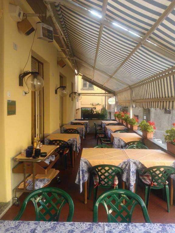 Albergo Vecchia 梅纳焦 外观 照片